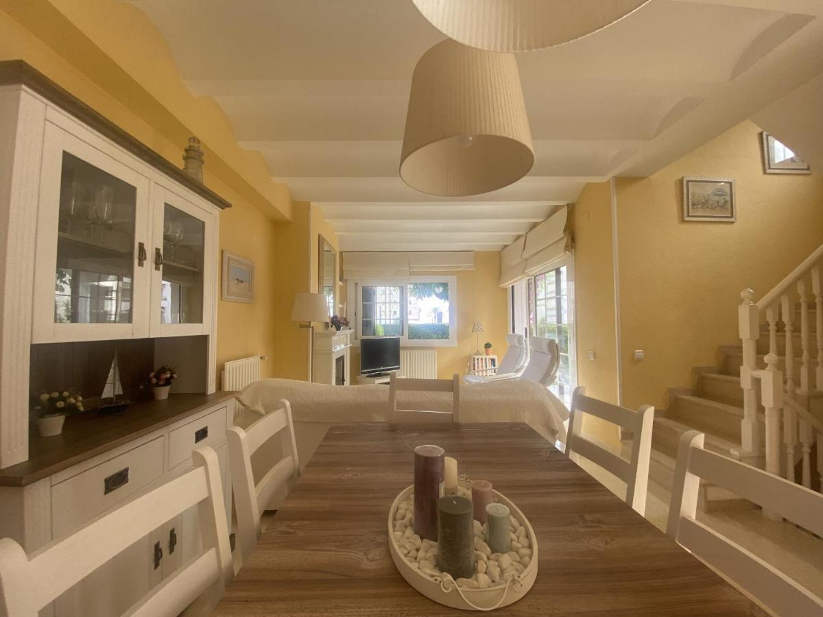 קאלאפיי R17 Casa Merce Rodoreda מראה חיצוני תמונה