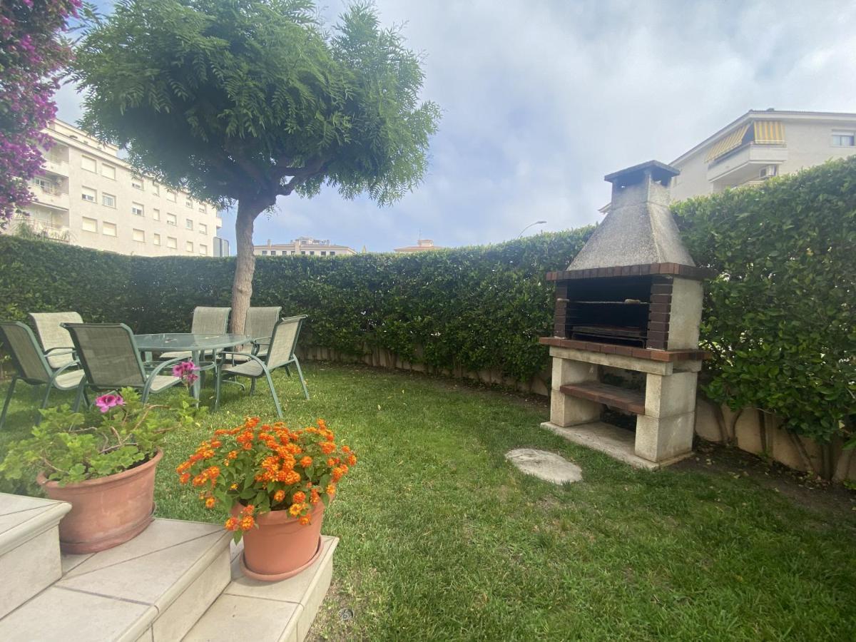 קאלאפיי R17 Casa Merce Rodoreda מראה חיצוני תמונה