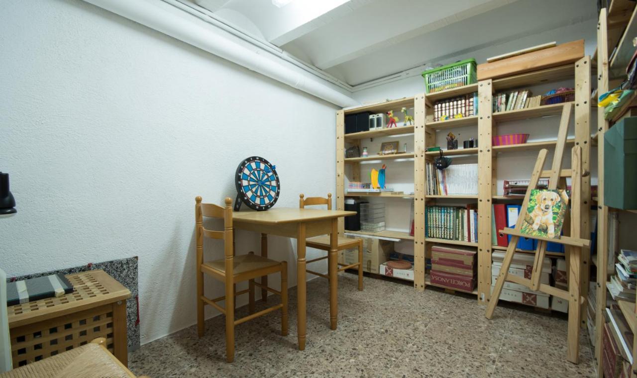 קאלאפיי R17 Casa Merce Rodoreda מראה חיצוני תמונה